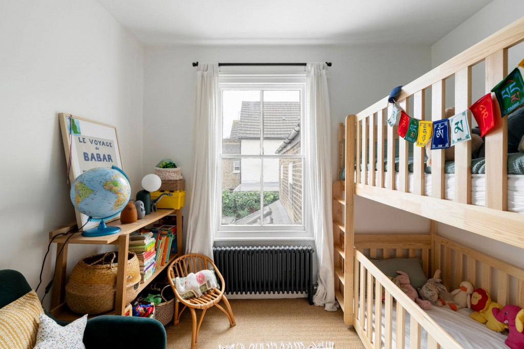 Shuttleworth Road, SW11