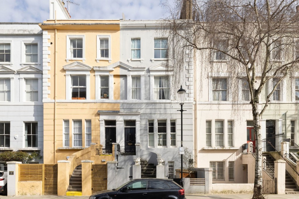 Clarendon Road