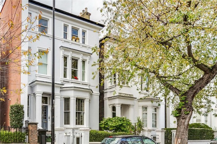 Elgin Crescent, London
