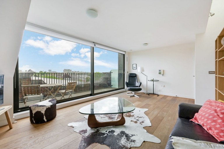 Great West Road, Bazalgette Court Great West Road, W6