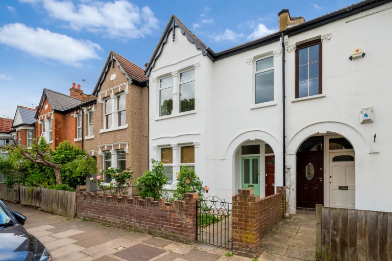 Darwin Road, London, W5