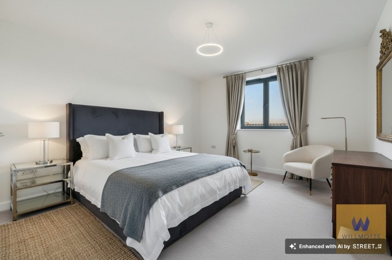 643 Kingston Road, Raynes Park, SW20