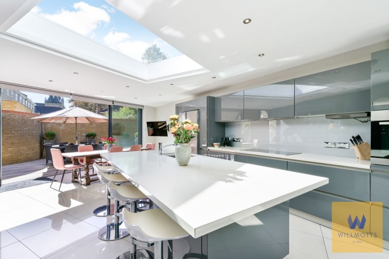 Stott Close, London, SW18