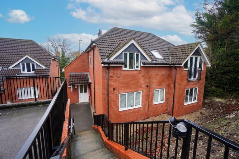 Conifer Rise, High Wycombe, HP12