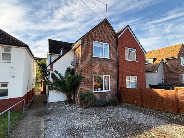 Bowerdean Road, High Wycombe, HP13