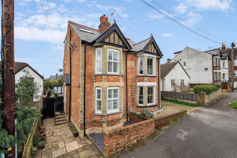 Alexandra Road, High Wycombe, HP13