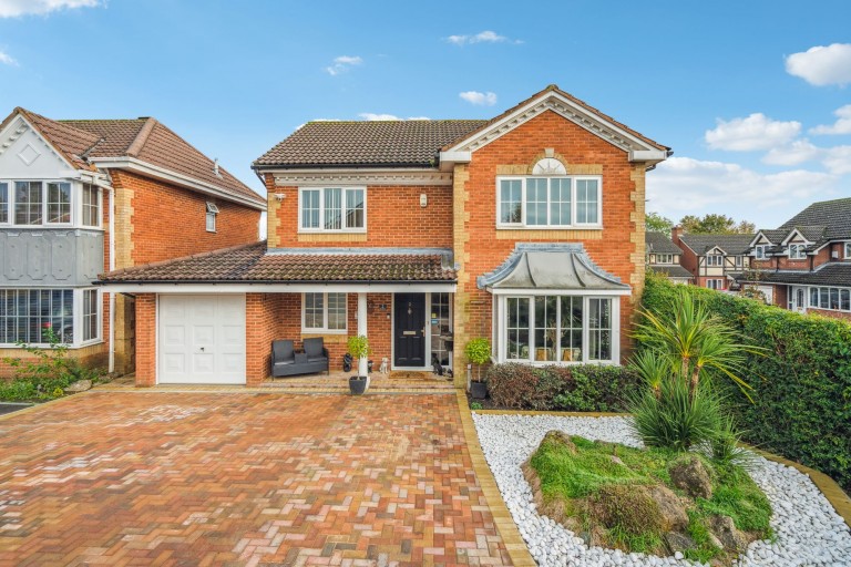 The Spinney, High Wycombe, HP11