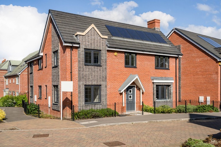 Doolittle Avenue, High Wycombe, HP11