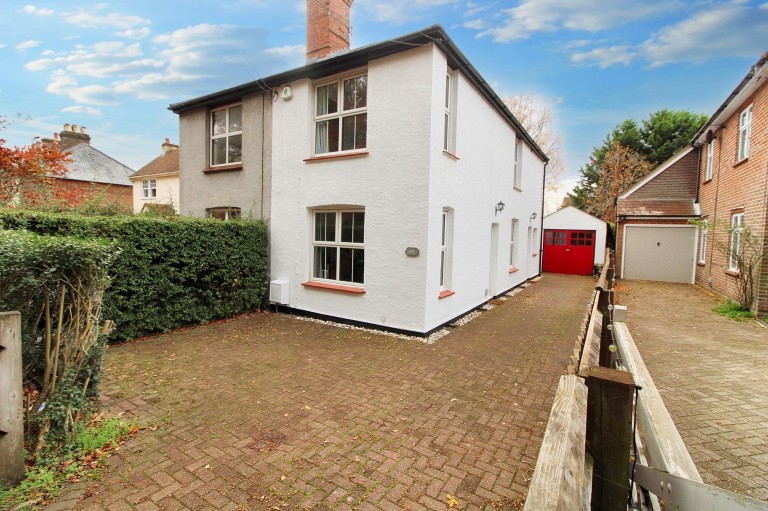 Penn Road, Hazlemere, HP15