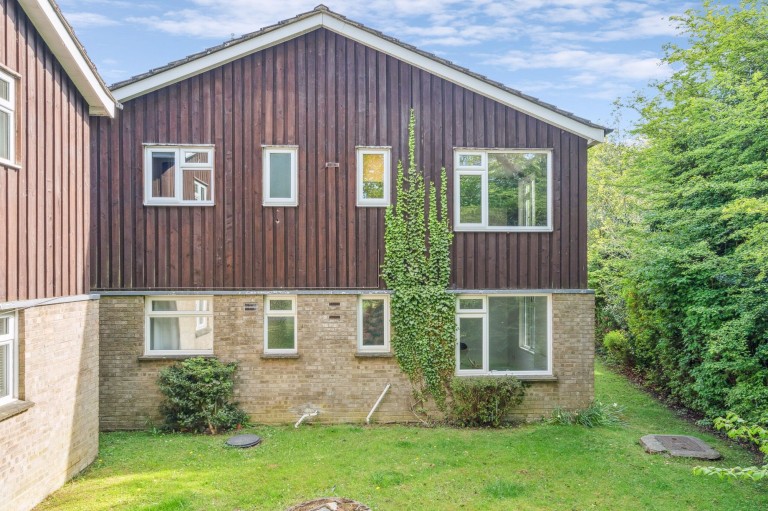 Burnetts Court, Prestwood, HP16