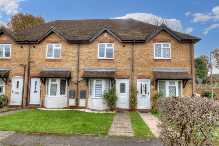 Gardens Close, Stokenchurch, HP14