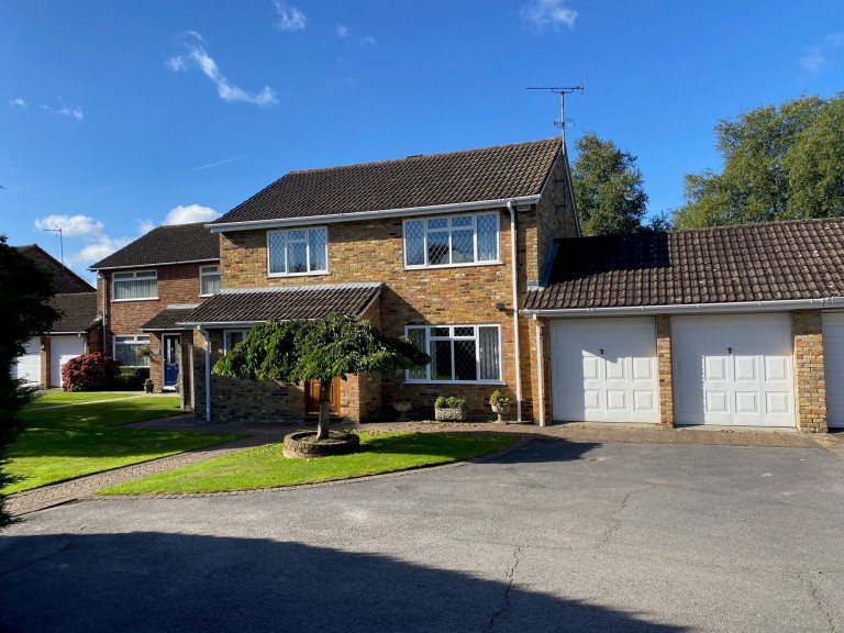 Nairdwood Lane, Prestwood, HP16