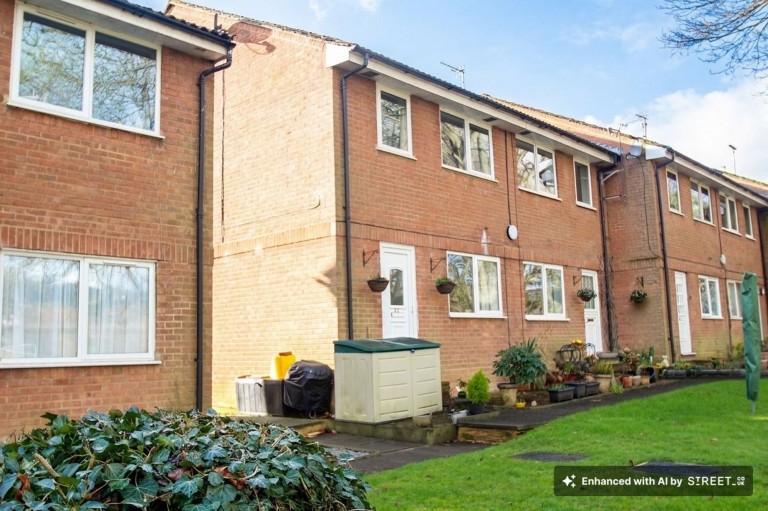 Eaton Avenue, High Wycombe, HP12