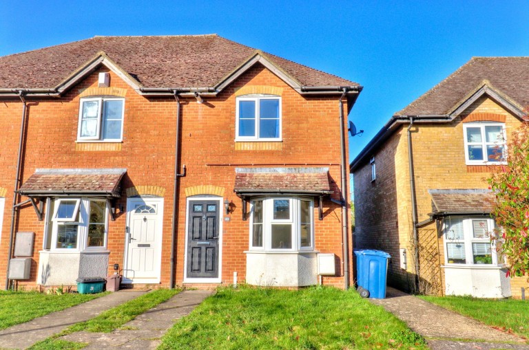 Gardens Close, Stokenchurch, HP14