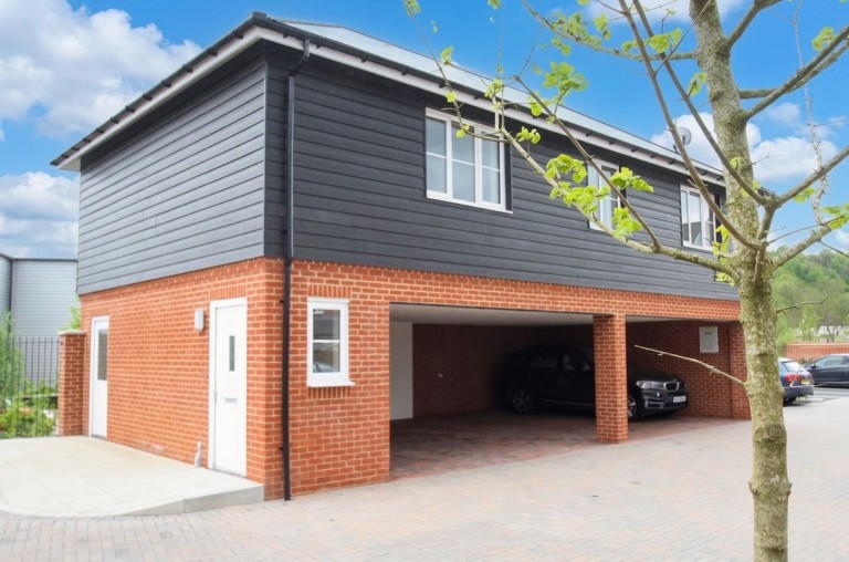Chenille Drive, High Wycombe, HP11