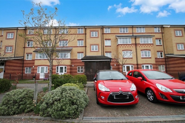 Princes Gate, High Wycombe, HP13