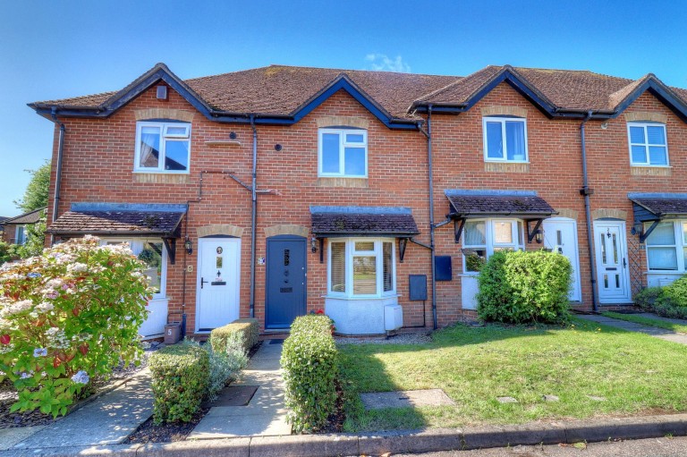 Gardens Close, Stokenchurch, HP14