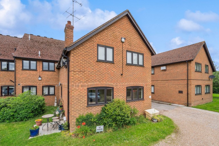 Main Road, Naphill, HP14