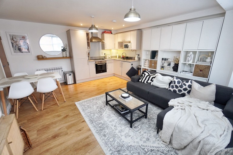 Corporation Street, High Wycombe, HP13