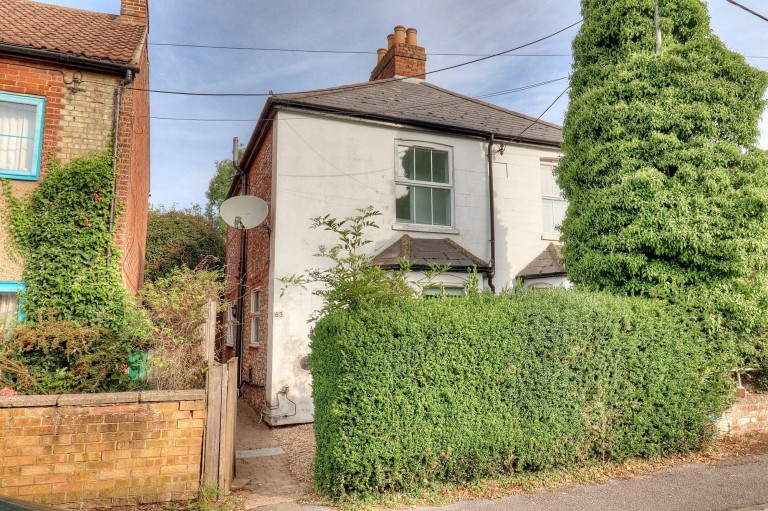 Mill Road, Stokenchurch, HP14