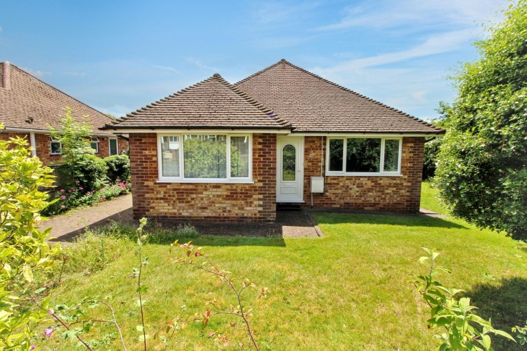 Brackley Road, Hazlemere, HP15