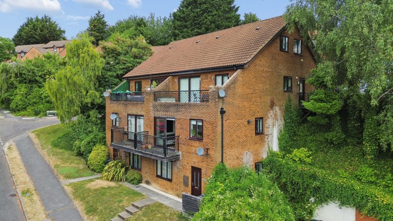 Garratts Way, High Wycombe, HP13
