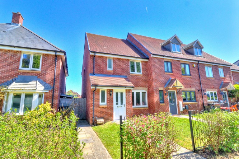 Scholars Rise, Stokenchurch, HP14