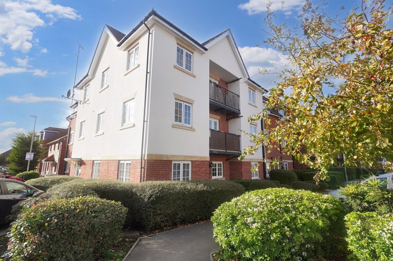 Wellesbourne Crescent, High Wycombe, HP13