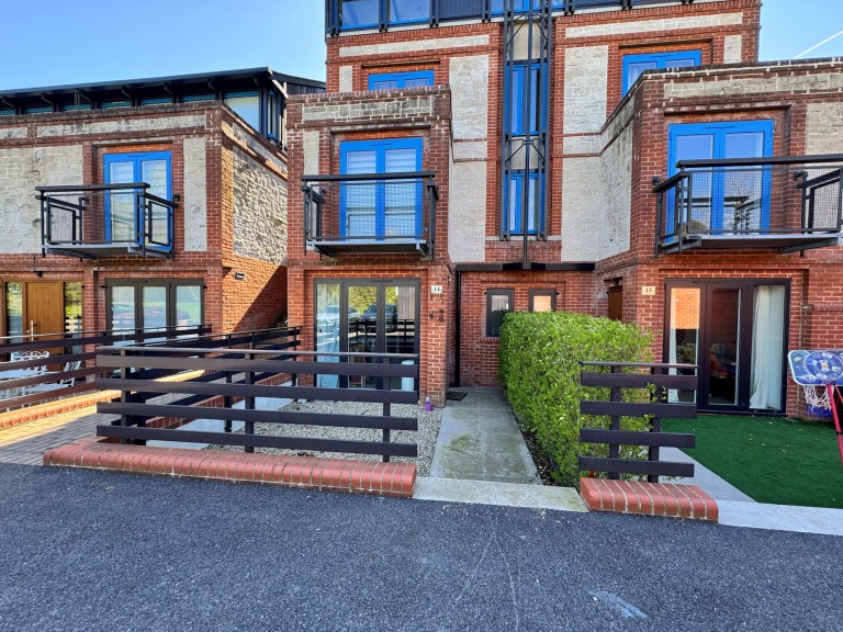 Four Ashes Road, Cryers Hill, HP15