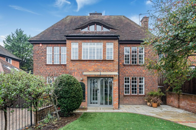 Rectory Avenue, High Wycombe, HP13