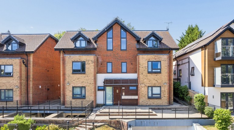 Kingsmead Road, High Wycombe, HP11