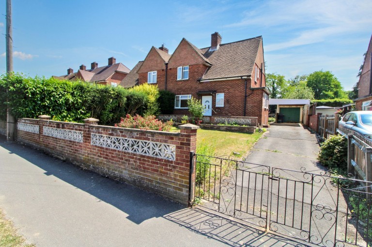 Rose Avenue, Hazlemere, HP15
