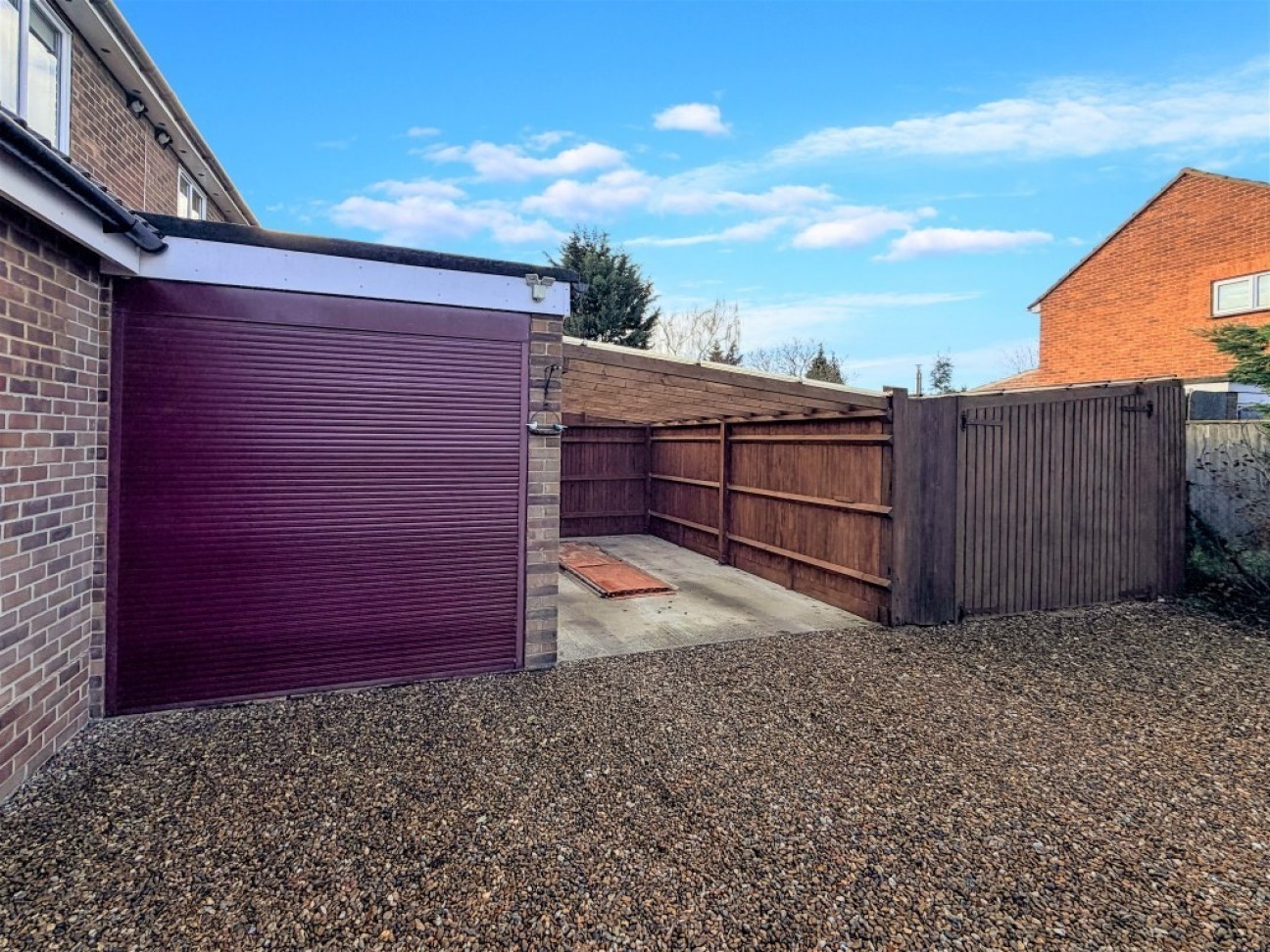 Main Road, Chelmondiston