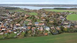 Main Road, Chelmondiston