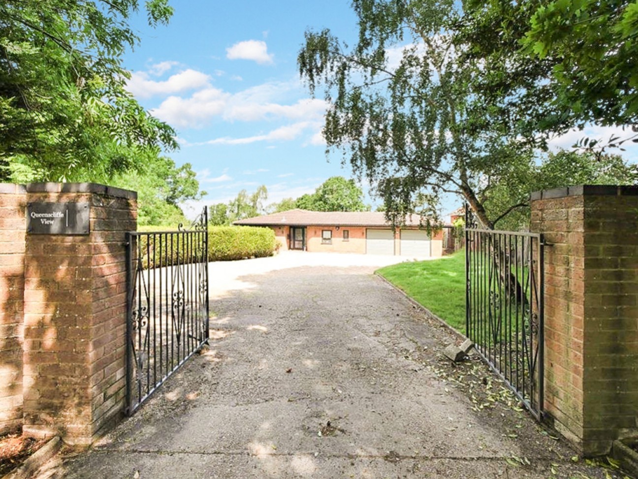 Queenscliffe Road, Ipswich