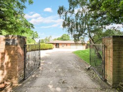 Queenscliffe Road, Ipswich