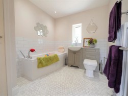 Queenscliffe Road, Ipswich