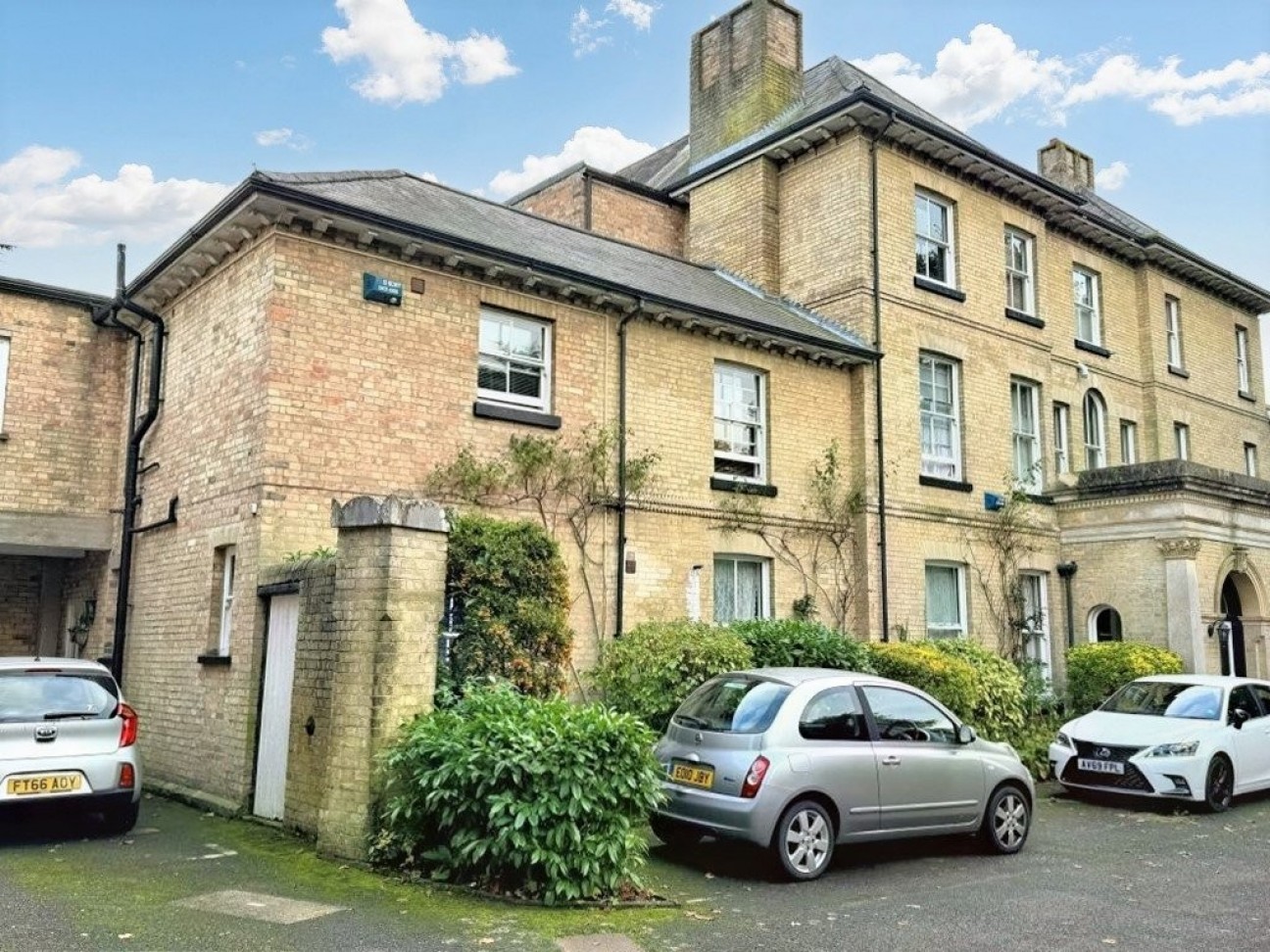 Highwood Manor, Constitution Hill, Ipswich