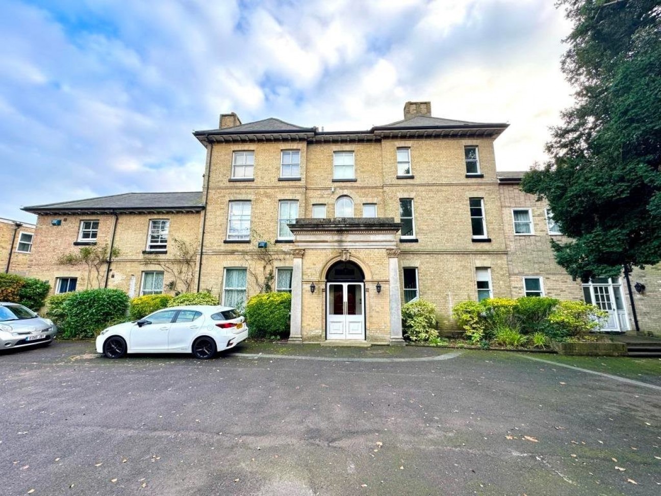 Highwood Manor, Constitution Hill, Ipswich