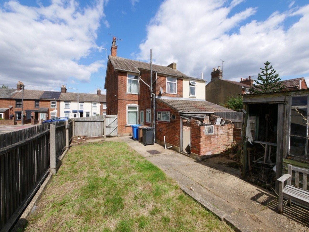 Rosehill Road, Ipswich