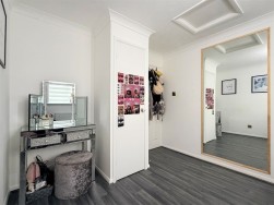 Platters Close, Ipswich