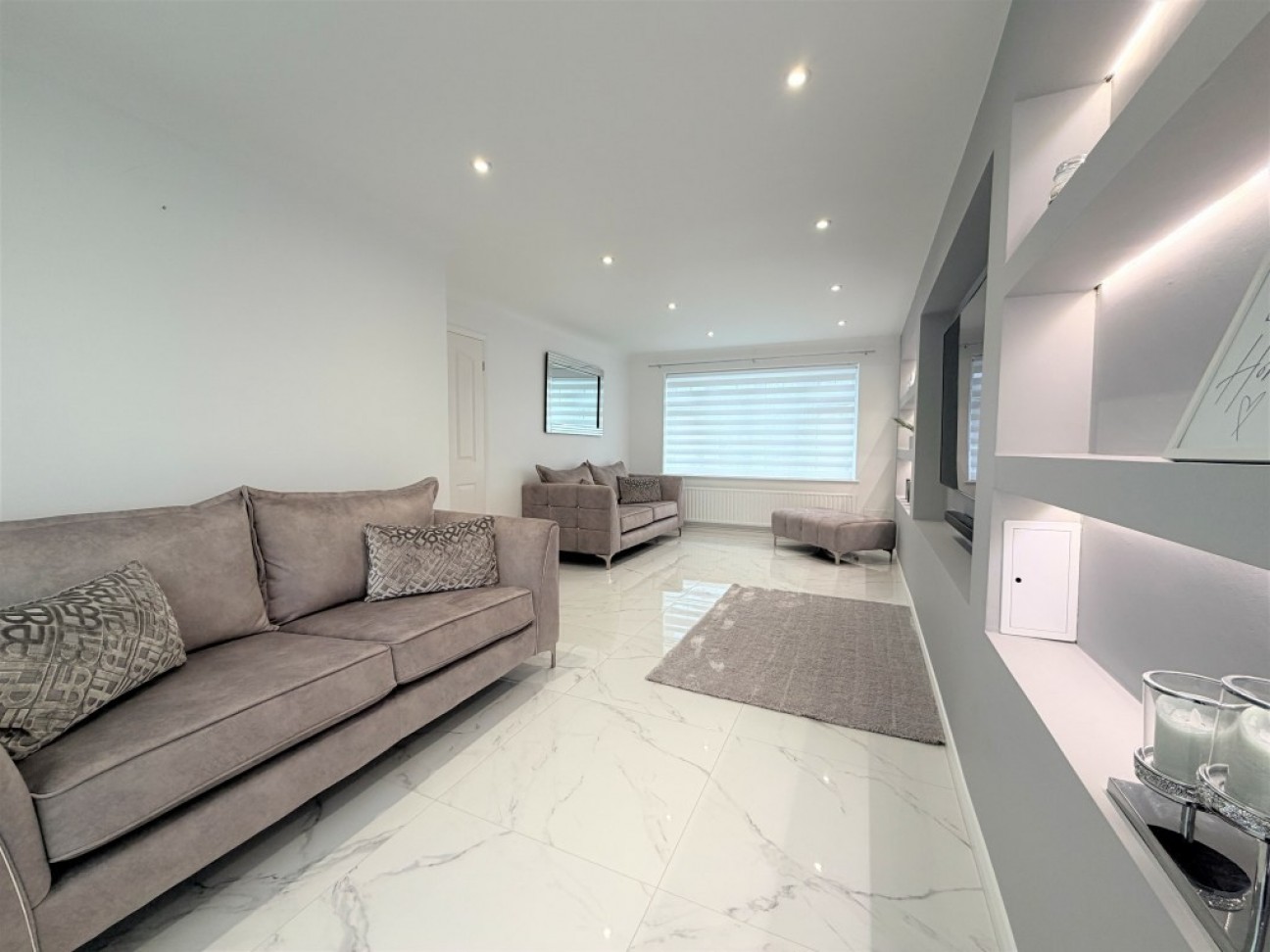 Platters Close, Ipswich