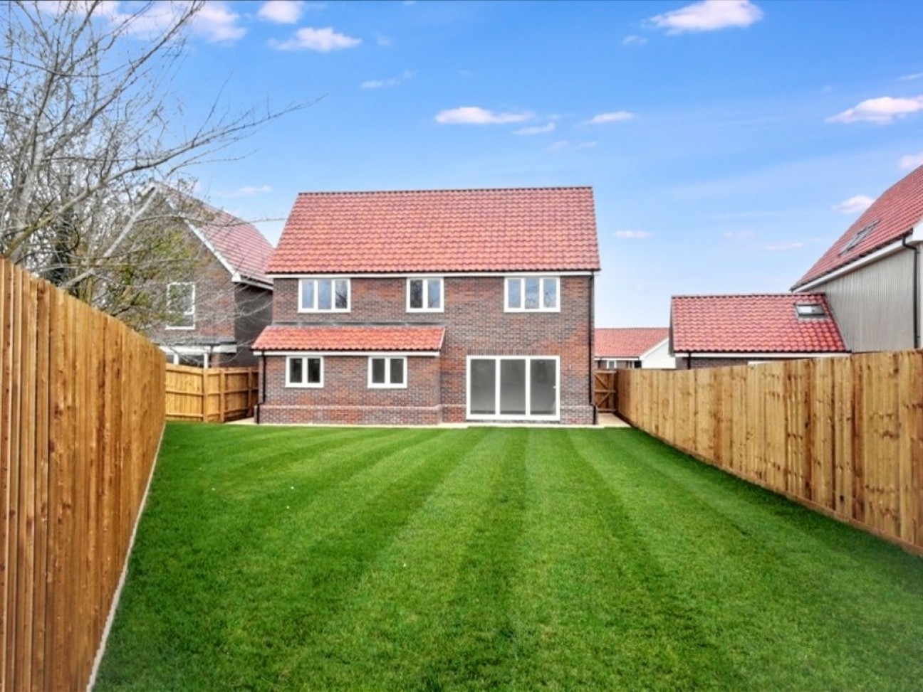 Spalding Way, Chelmondiston