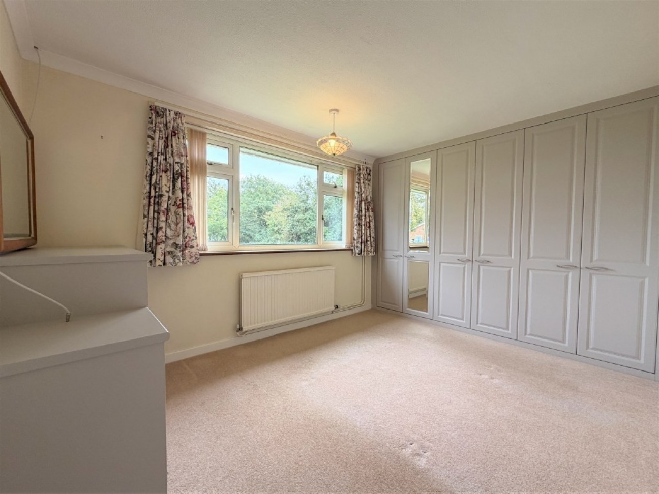 Collimer Close, Chelmondiston