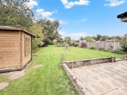 Collimer Close, Chelmondiston