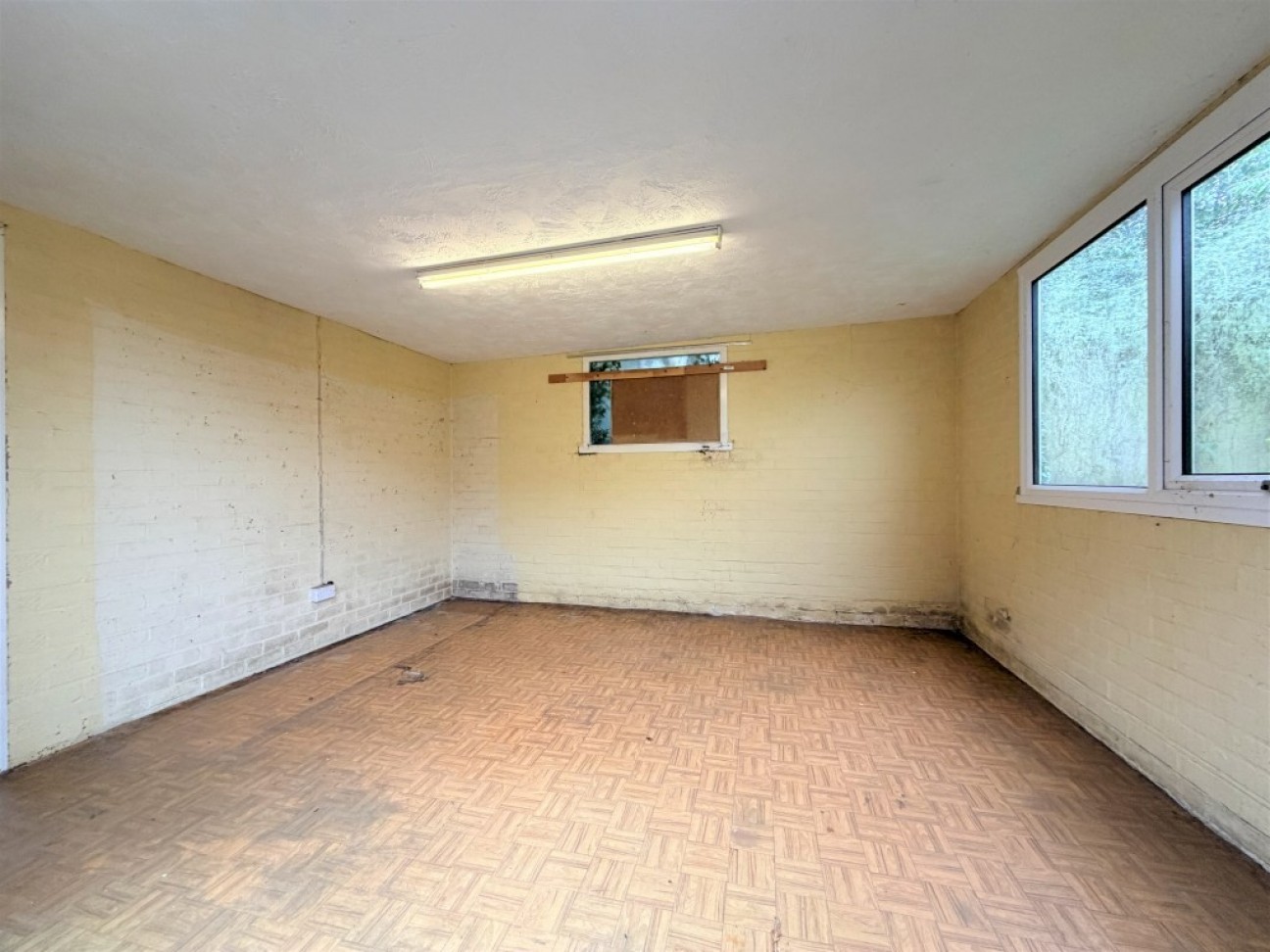 Collimer Close, Chelmondiston