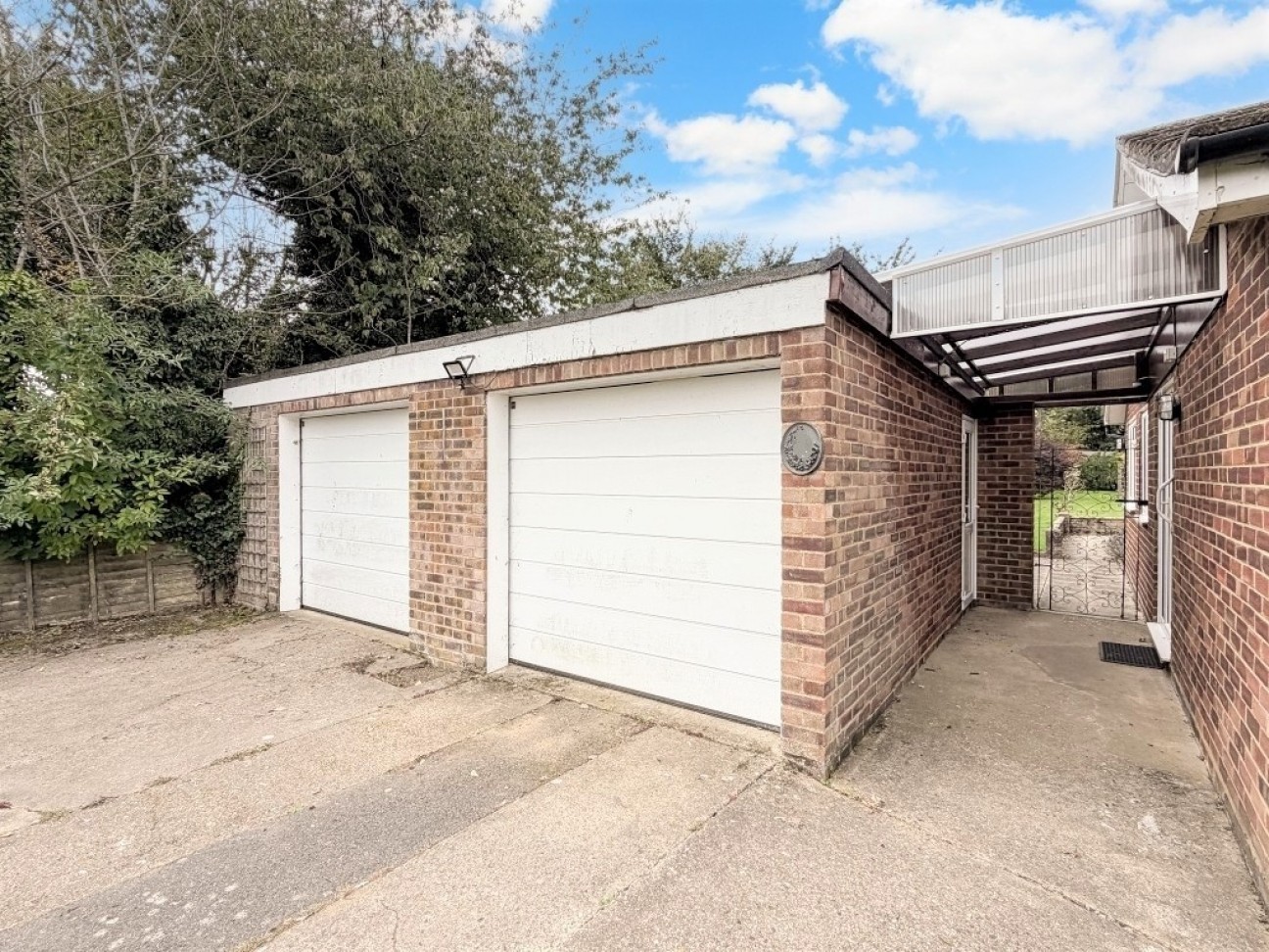 Collimer Close, Chelmondiston