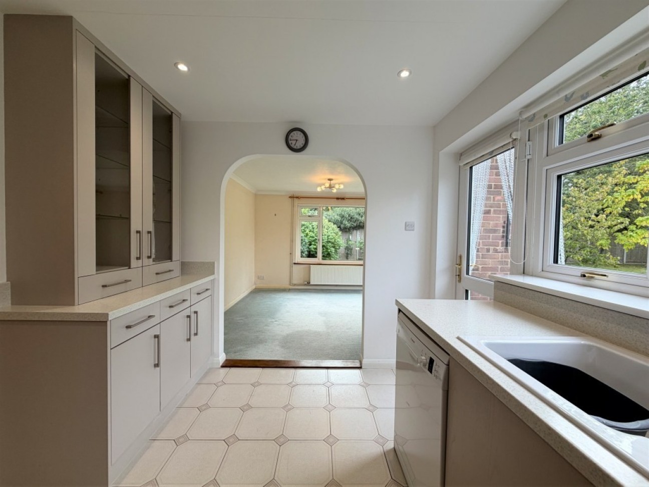 Collimer Close, Chelmondiston