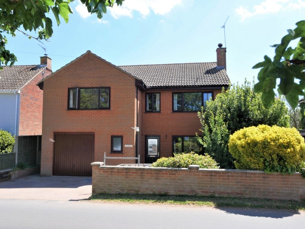 Church Road, Chelmondiston