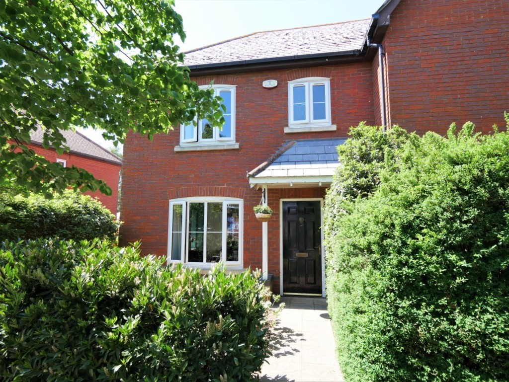 Alnesbourn Crescent, Ipswich